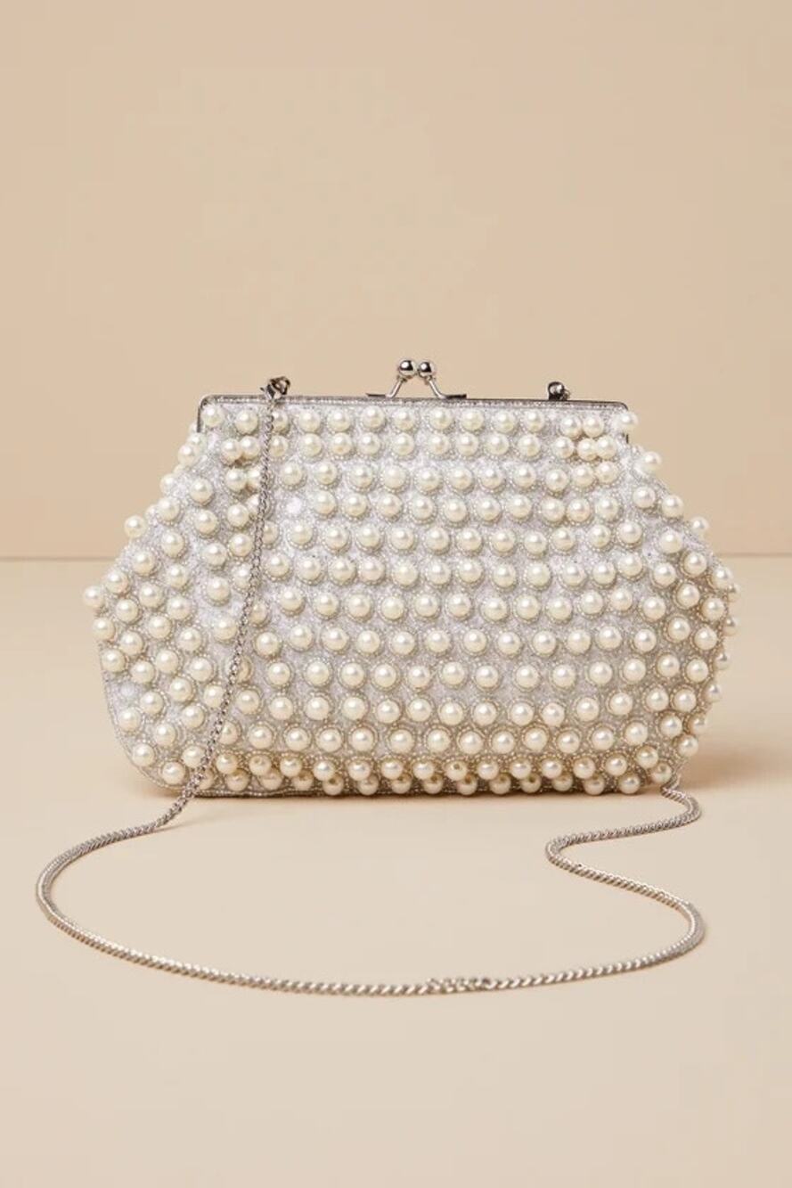 NWT Lulus Brilliant Energy White and Silver Pearl Beaded Clutch w/Chain - Picture 1 of 6